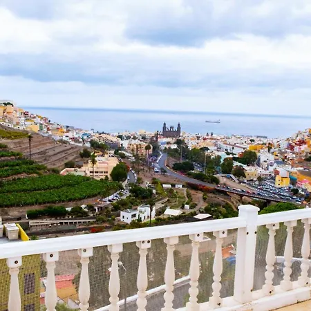 Appartamento En Palmas Cerca De Vegueta Con Vistas *
