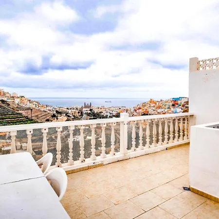 En Palmas Cerca De Vegueta Con Vistas Lägenhet