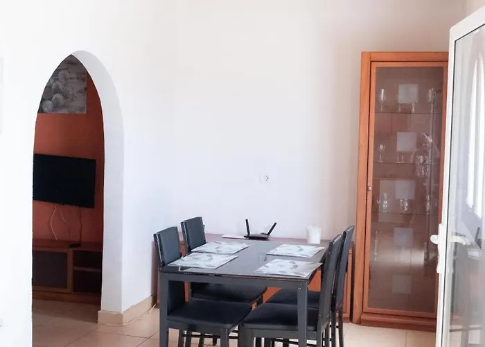 Apartamento En Palmas Cerca De Vegueta Con Vistas